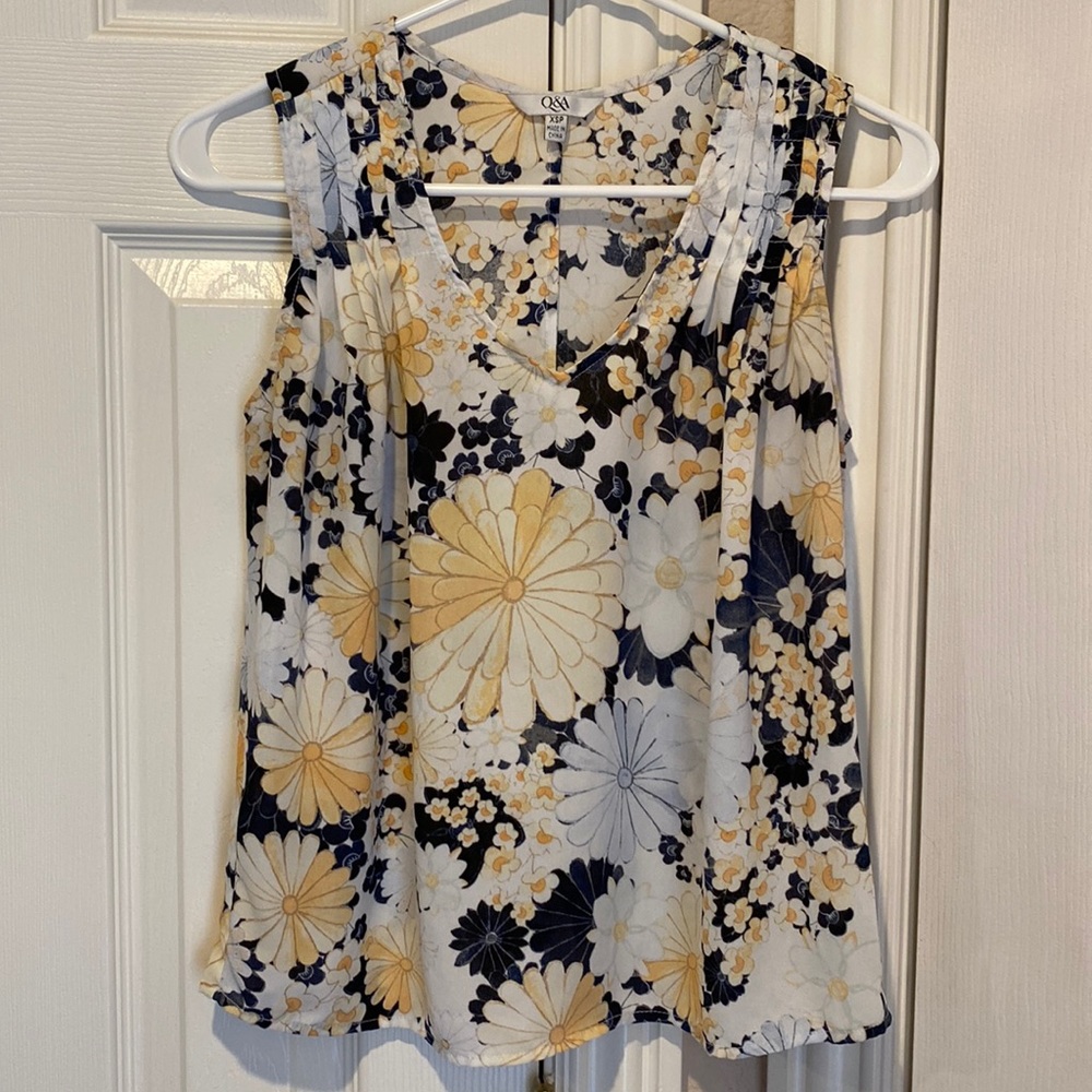 Q&A Floral Blouse